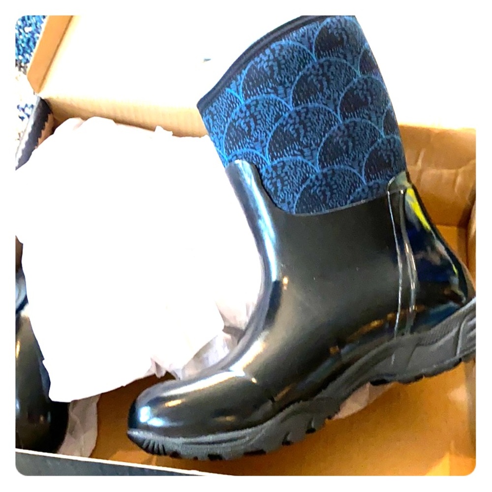 BOGS Daisy Modern Ring Insulated Boot women’s 9